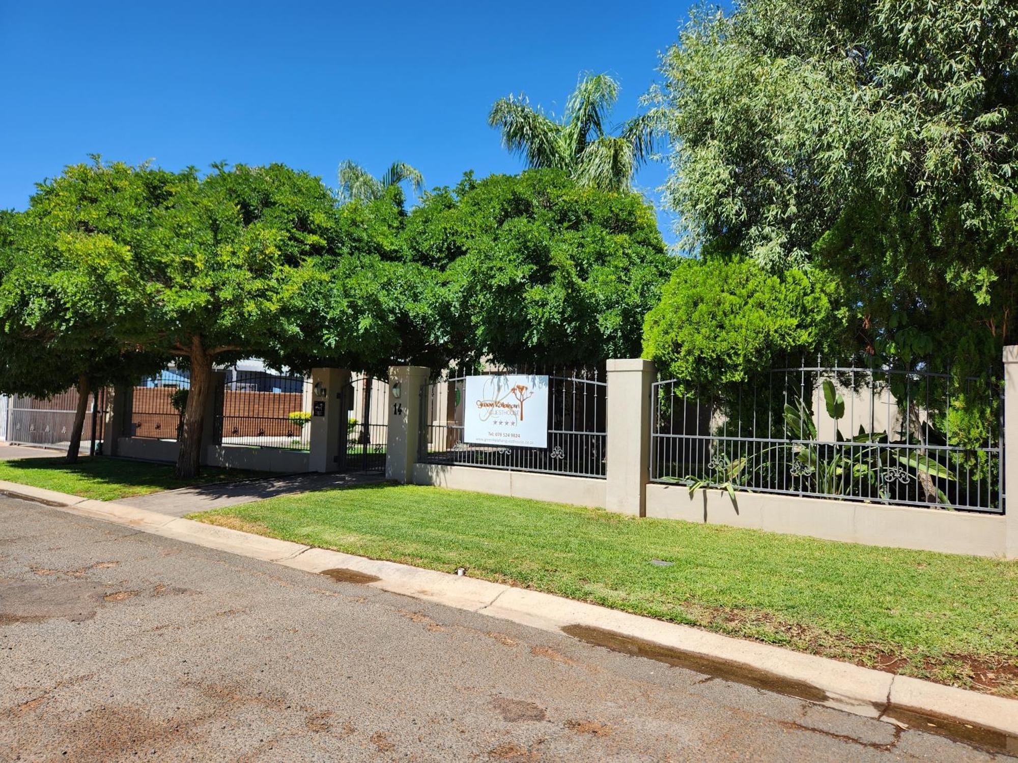 Green Kalahari Guesthouse Upington Zewnętrze zdjęcie